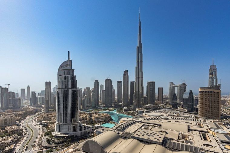 Downtown Dubai lifestyle, Dubai