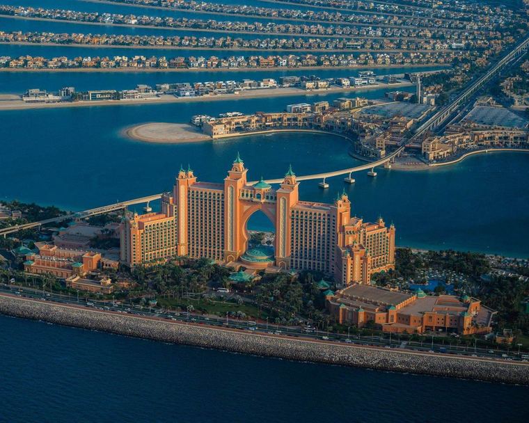 Palm Jumeirah — жизнь, Дубай